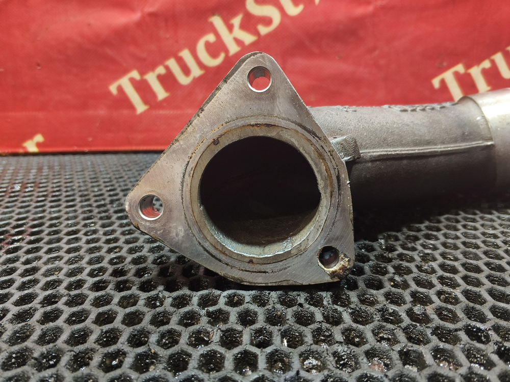 Патрубок системы охлаждения 2019г.