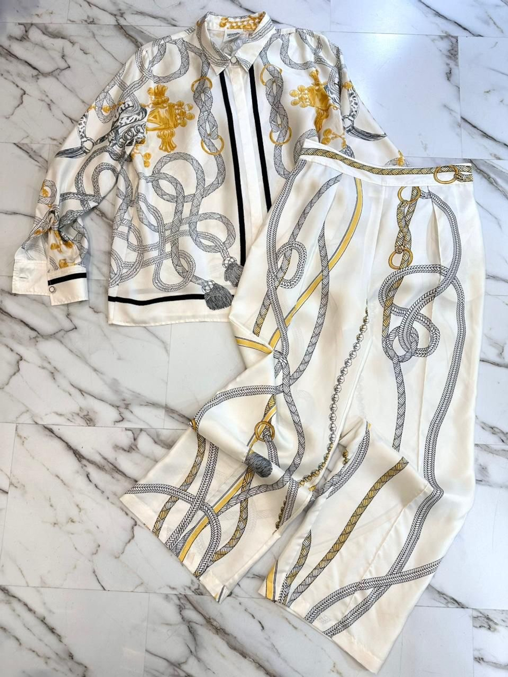 Костюм Hermes