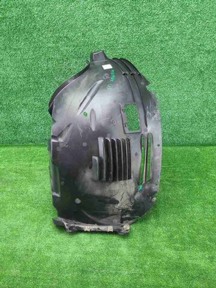 Подкрылок передний левый Mercedes GLE V167 (18-24)