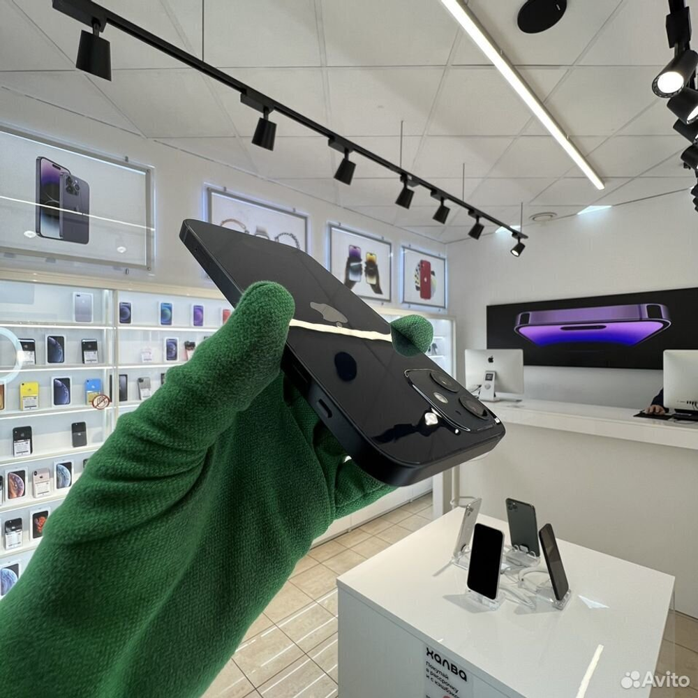 iPhone 12 256 ГБ б/у