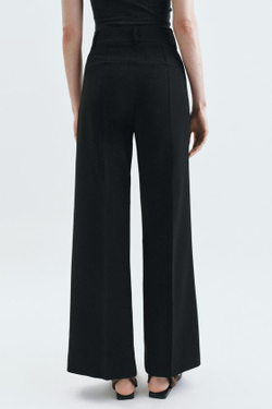 ZARA БРЮКИ ПРЯМОГО КРОЯ СО СТРЕЛКАМИ — ZW COLLECTION, ЧЕРНЫЙ