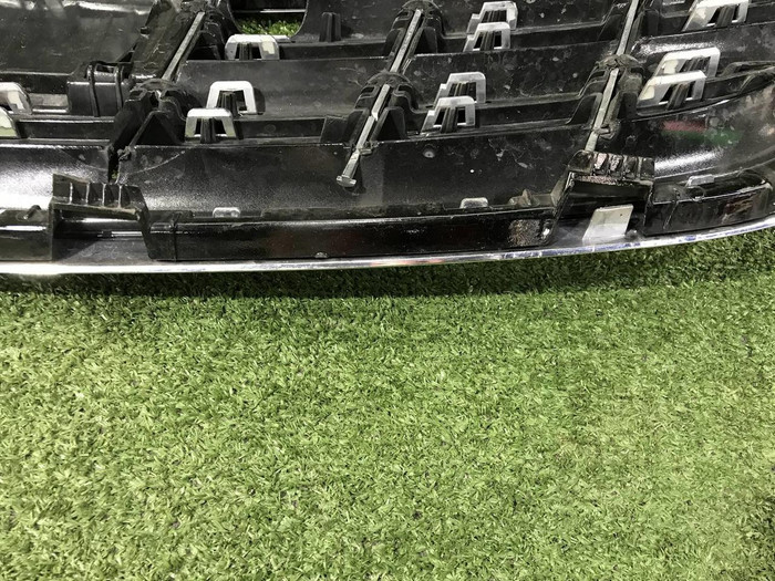 Решетка радиатора Mercedes S W222 (2017-2020) Maybach