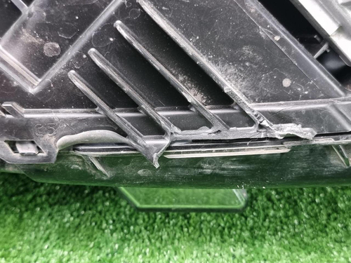 Фара левая Geely Tugella (2019-2024) LED