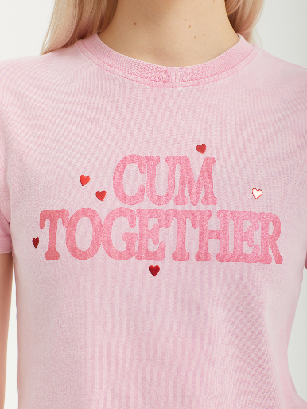 Женская Футболка Love Together