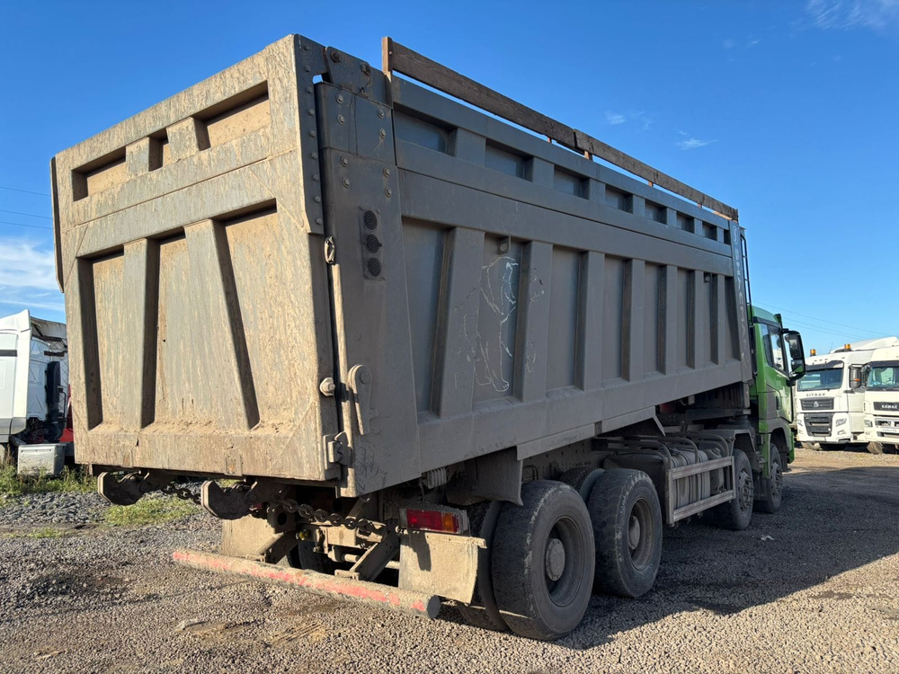 Shacman (Shaanxi) SX* 8x4 Самосвал SX331863366 (Дизельный, 12,5 л, 551 л.с., МТ)