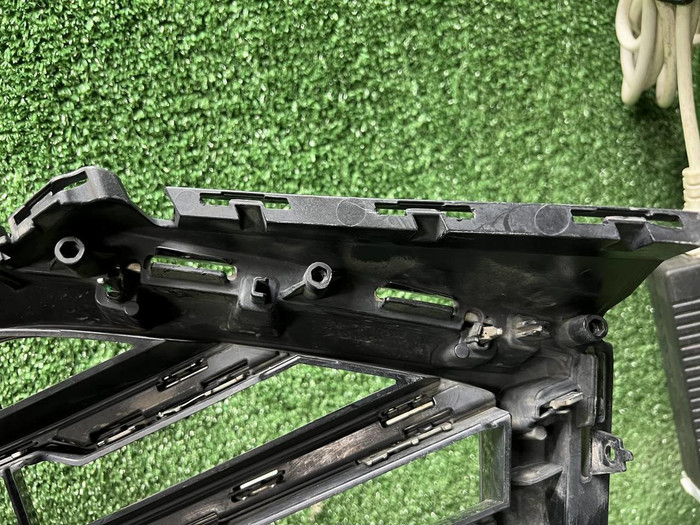 Решетка радиатора Audi A8 4 D5 (2017-2022)