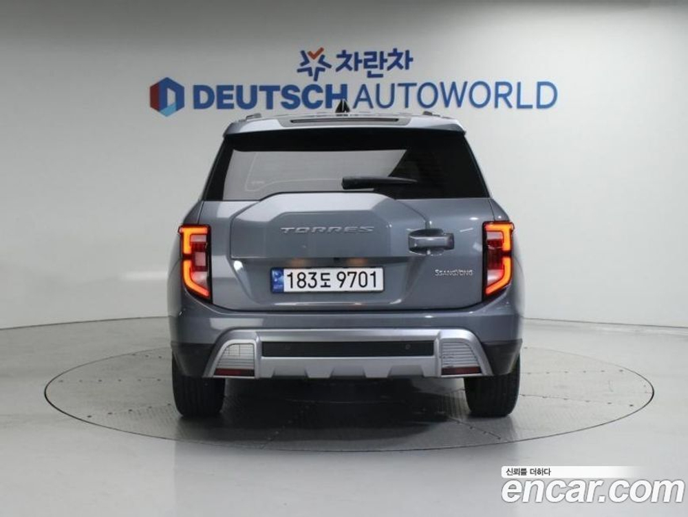 KG Mobility (Ssangyong) Torres Бензин 1.5 2WD (10.2022)