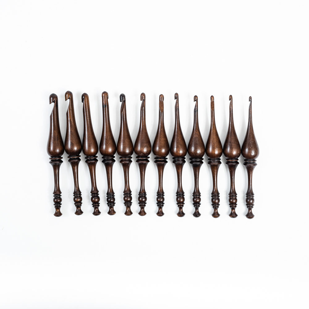 Набор деревянных крючков для вязания из кедра 12 шт. (4-12 мм.) KN26