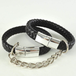 Черные наручники среднего размера «Вояж» (Цвет: черный)