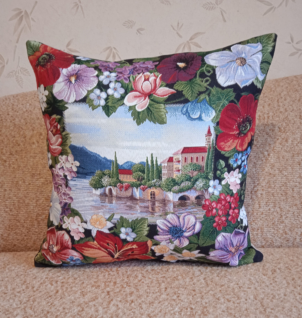 Декоративный гобеленовый чехол для интерьерной подушки Мечта 47х47
