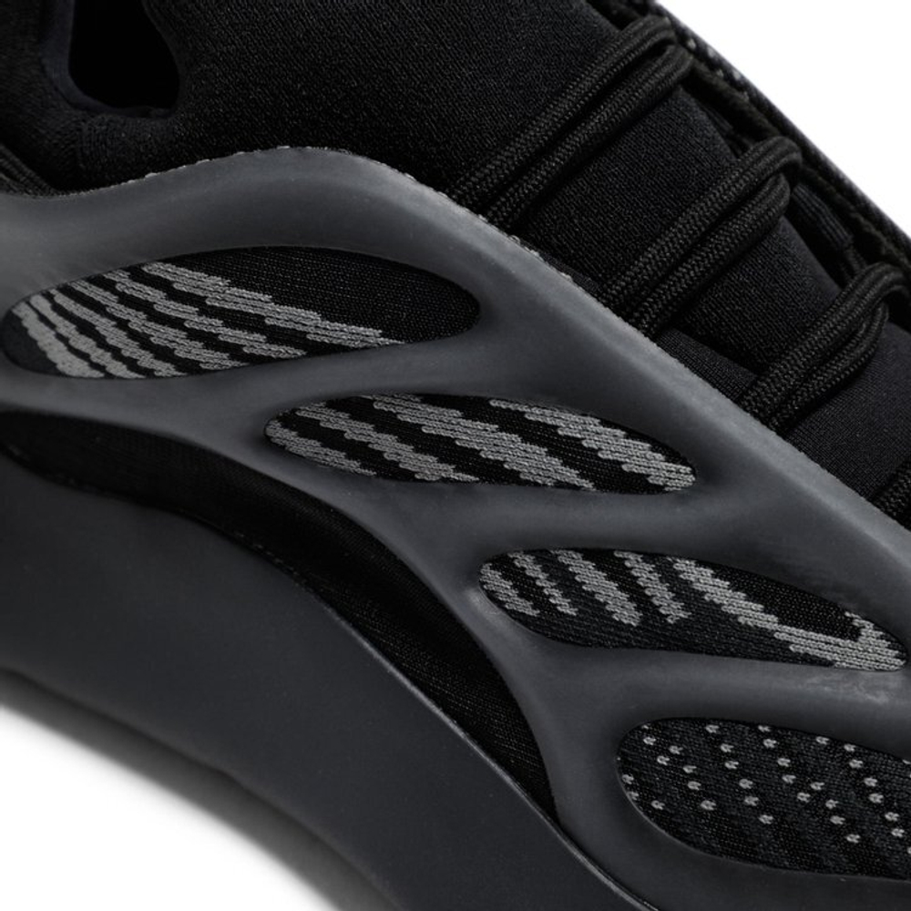 Yeezy 700 v4 alvah discount