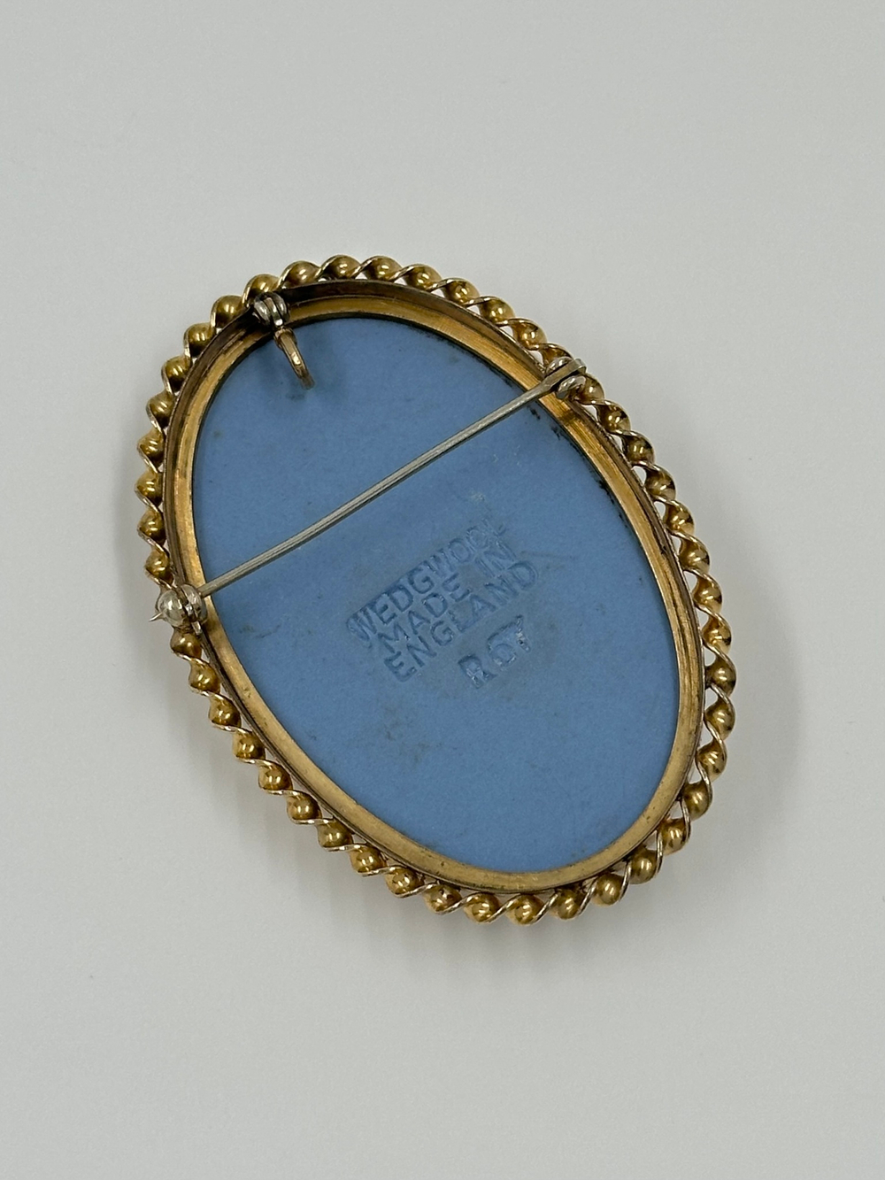 Брошь-кулон Танцующая Ора Wedgwood