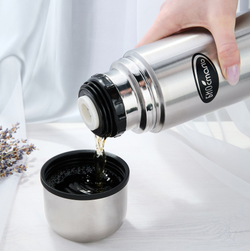 Термос Biostal (1 литр), узкое горло, пробка с ситечком, пробка с кнопкой