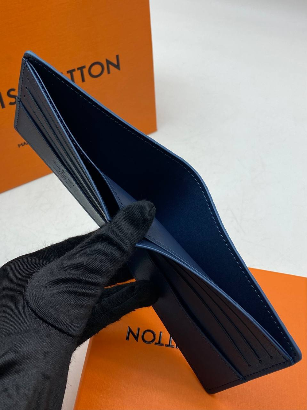 Кошелёк Louis Vuitton