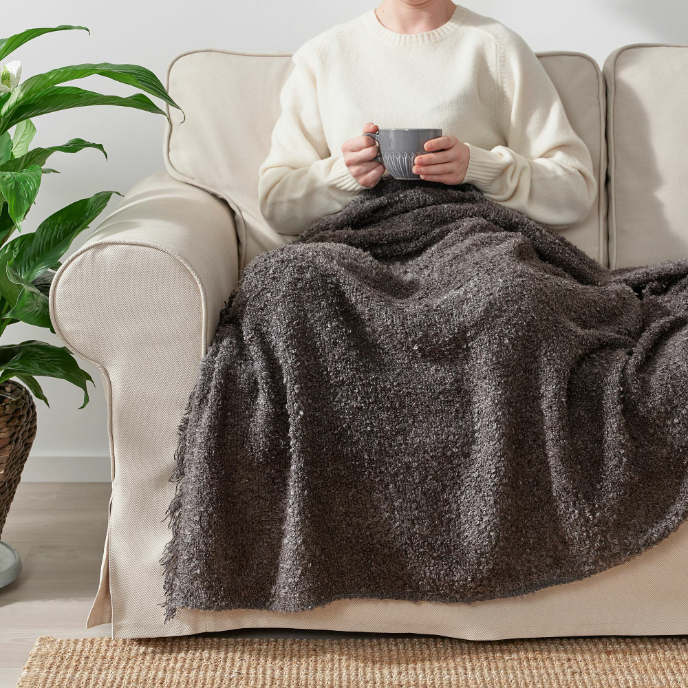 Плед IKEA SANDBRODD (СЭНДБРОДД), Антрацит, 130х170 см