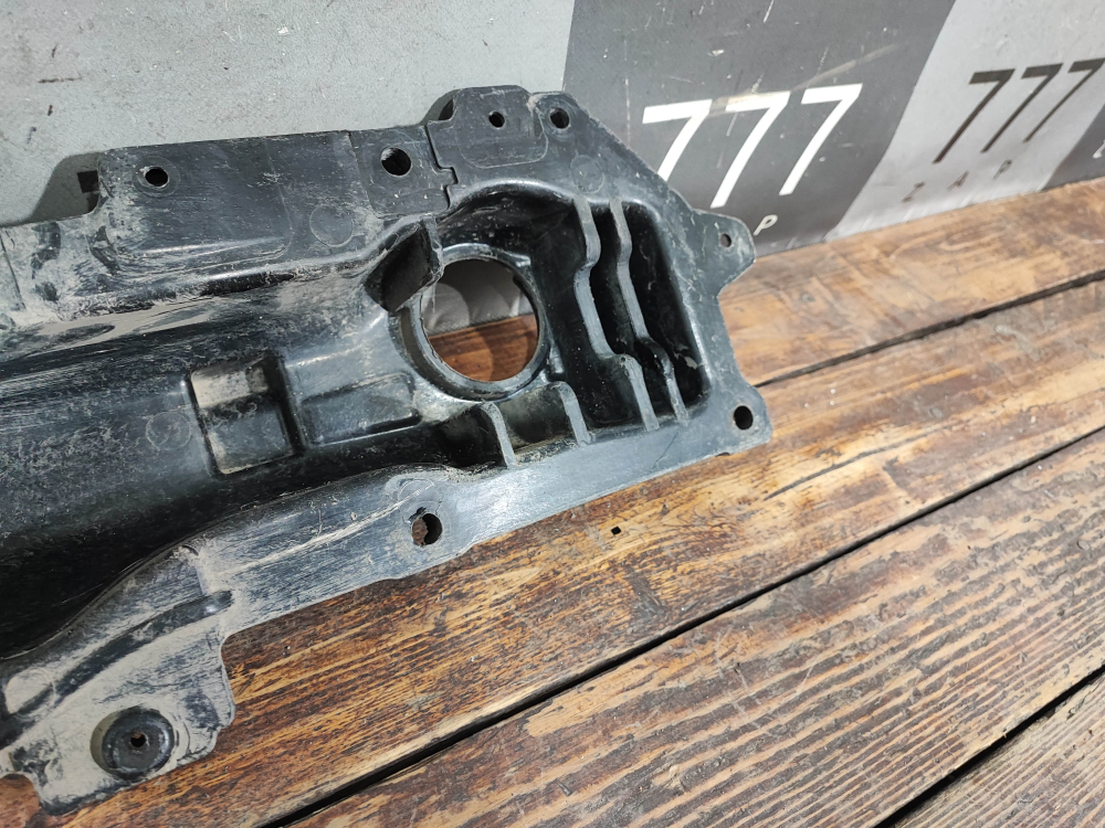 Усилитель заднего бампера Kia Sportage 4 (QL) 18-22 Б/У Оригинал 86631F1500