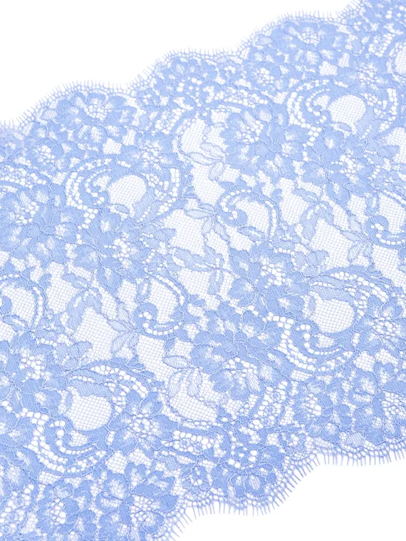 01-45 Кружево шантильи 24 см, голубой 3090