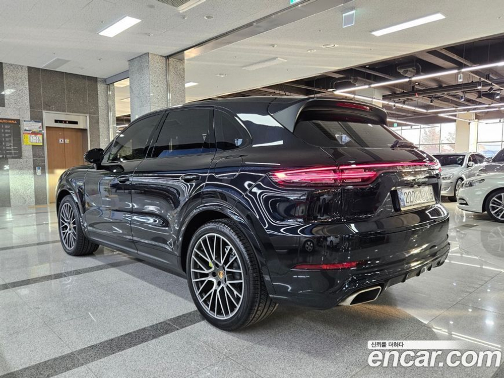 Porsche Cayenne (PO536) 3.0 E-Hybrid (08.2020)