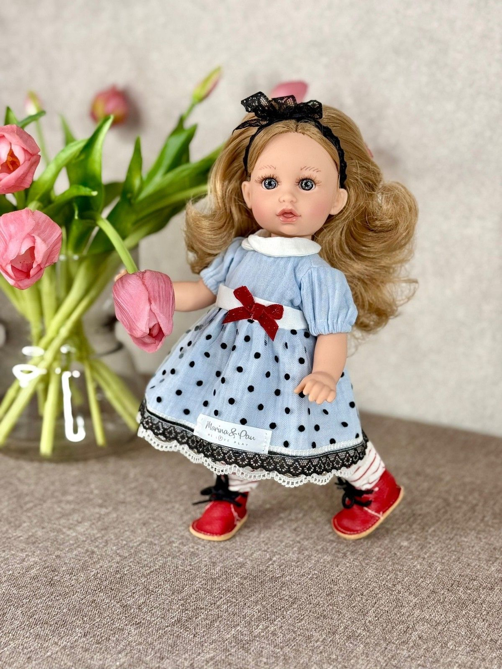 Кукла Marina and Pau 30cм Petit Alicia виниловая (M2546)
