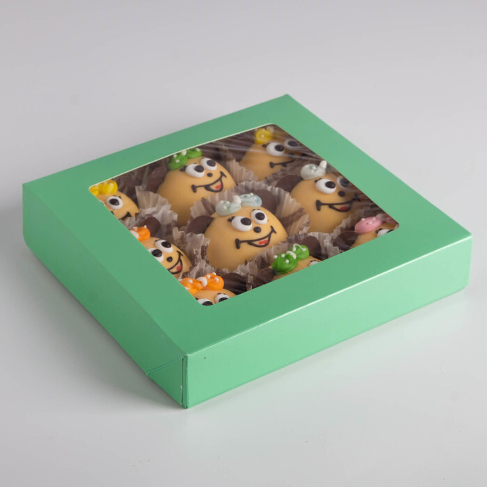 Упаковка с окном ЗЕЛЕНАЯ 20*20*4 см