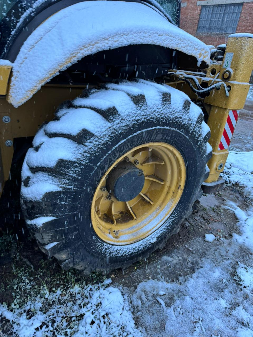 SHANMON 388 Экскаватор-погрузчик 388Y (Дизельный, 4,8 л, 102 л.с., АТ)