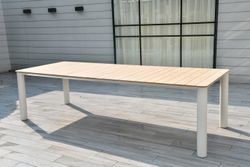 "Прага" обеденный стол с тиковой столешницей и алюминиевым каркасом