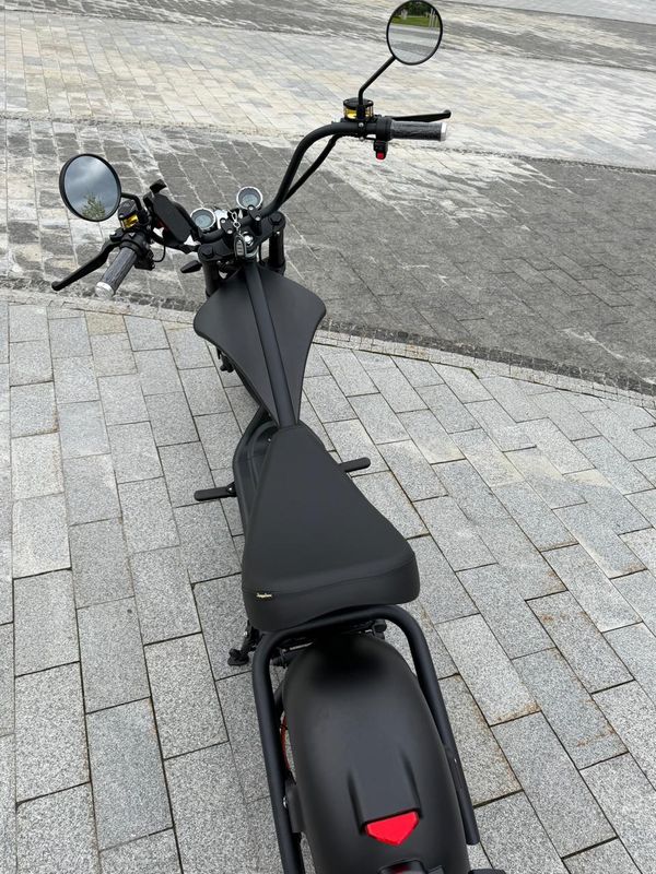 Электроскутер Mangosteen M1P 60V2000W30A (В НАЛИЧИИ)