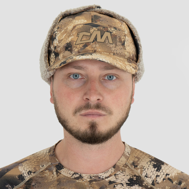 Шапка с козырьком KUNASHIR COMB