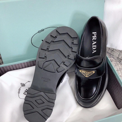 Ботинки Prada