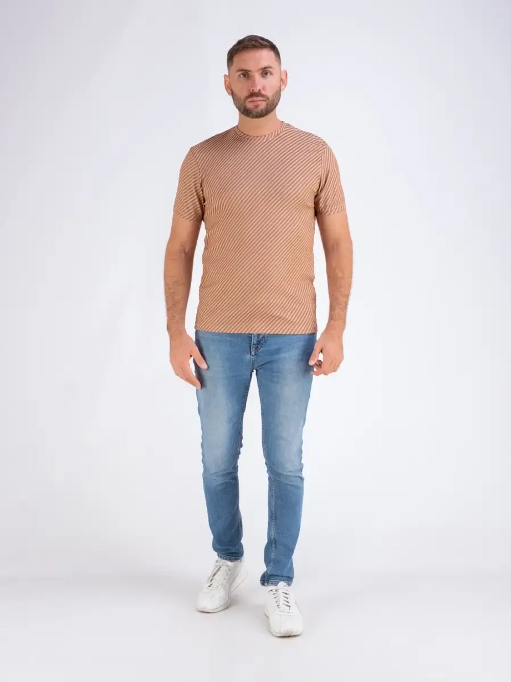 Футболка мужская однотонная базовая