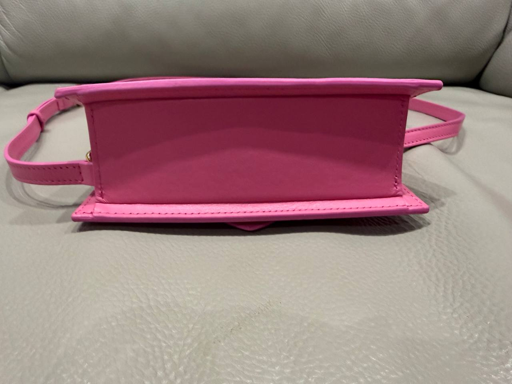 Сумка Jacquemus Le Bambino mini