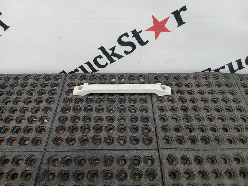 Ручка салона