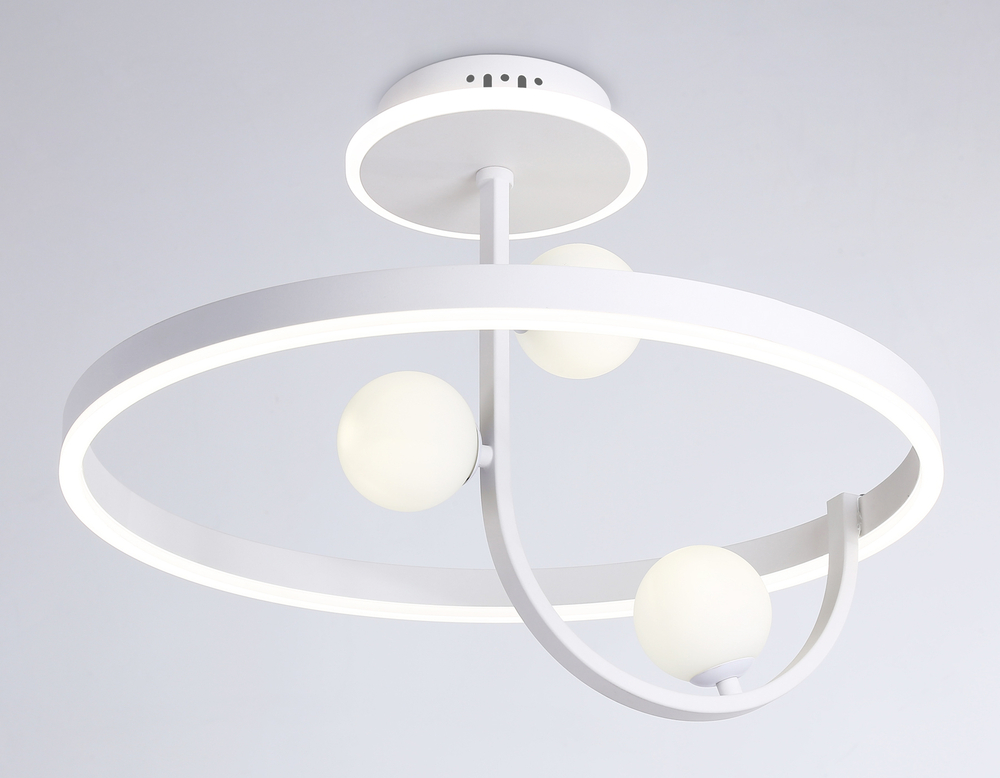 Потолочный светодиодный светильник со сменной лампой и пультом управления FL66261/1+3 WH белый56W 3000K-6400K+G9/3 D500*358 (ПДУ ИК)