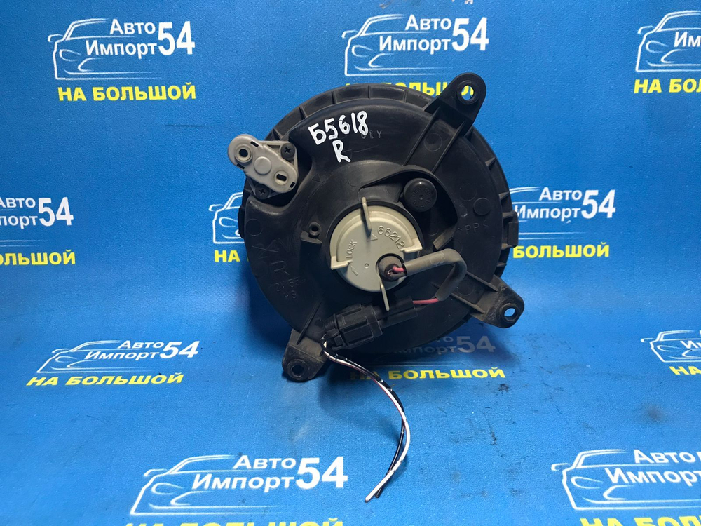 Туманка правая SUBARU IMPREZA 2000-2002
