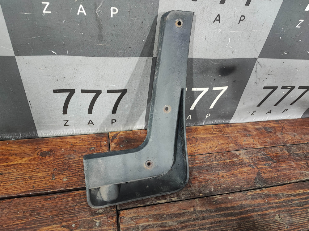 Брызговик передний левый Kia Sportage 4 (QL) 16-22 Б/У Оригинал 86831F1001