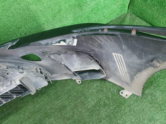 Бампер передний Lexus LS 5 (2017-2021)