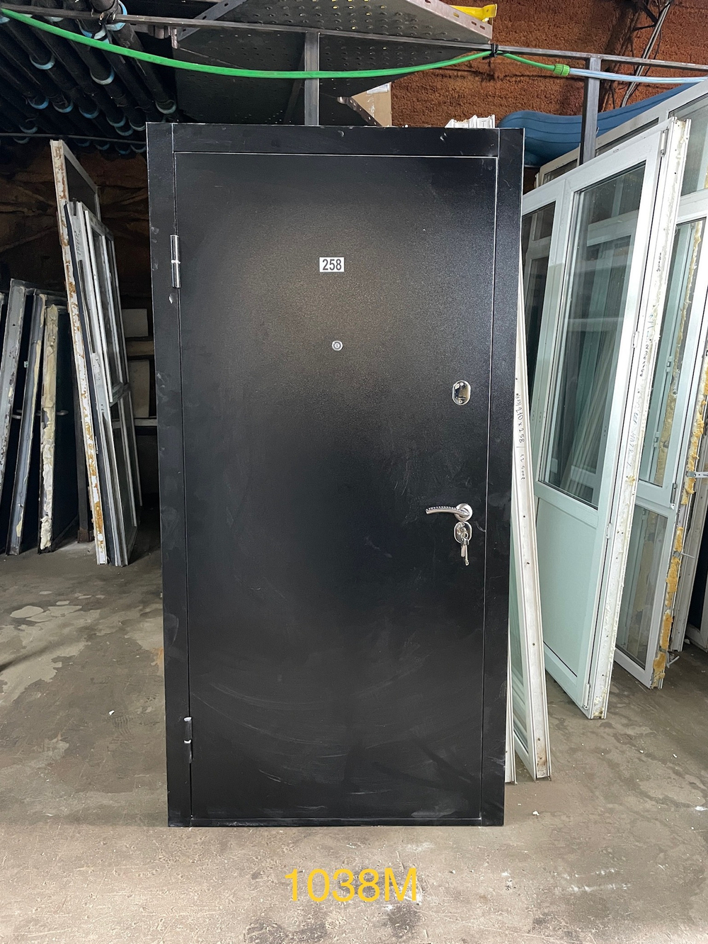 Дверь металлическая Б/У 205(в) х 96(ш) Входная