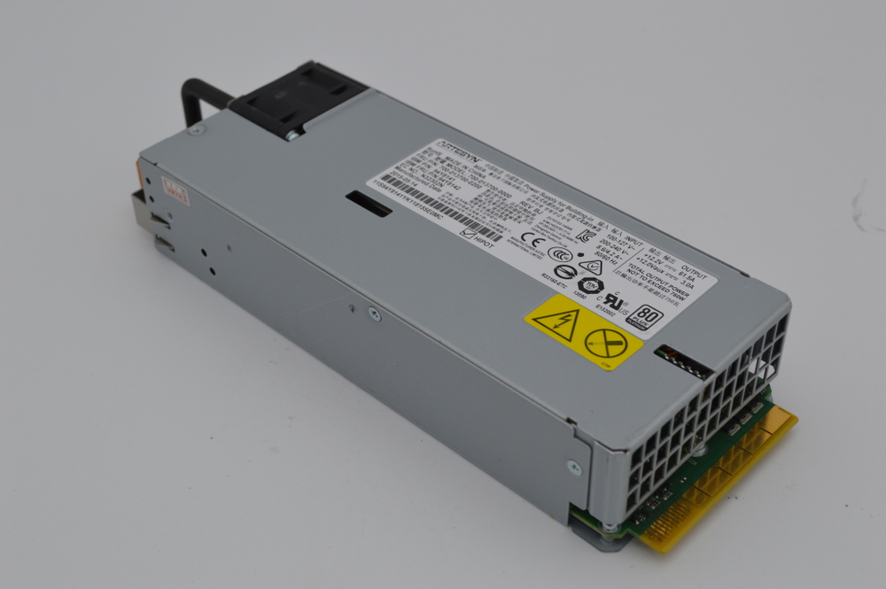 Блок питания Lenovo IBM 750 Вт 94Y8141 94Y8142