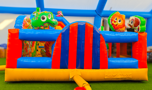 Коммерческий надувной батут «Добрые зверята», 5*5*3.5 м