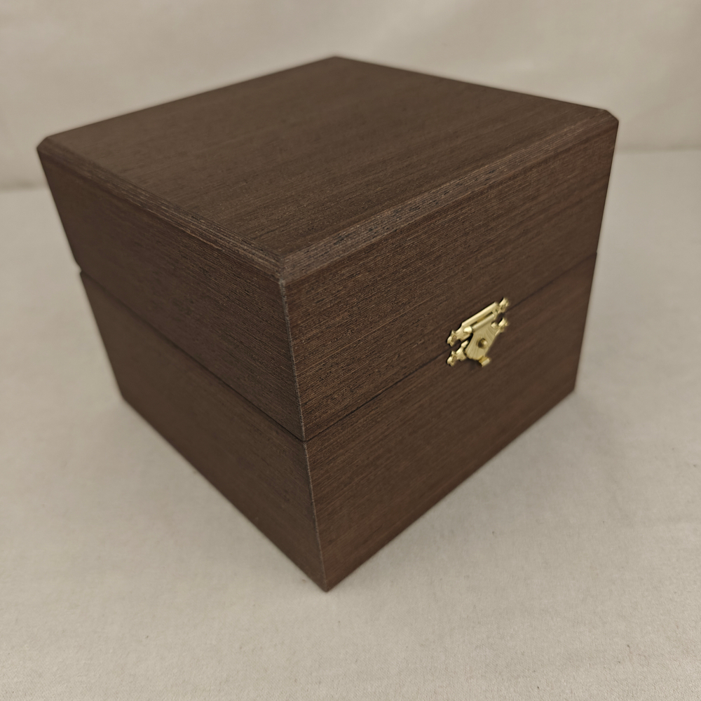 Коллекционный елочный шар с росписью Палех "Снежная королева" в футляре