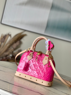 Louis Vuitton Alma BB