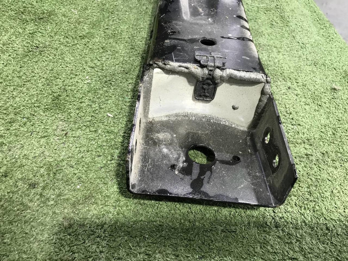 Усилитель передний Range Rover Vogue 4 L405 12-22