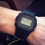 Часы Casio DW-5600BB-1E