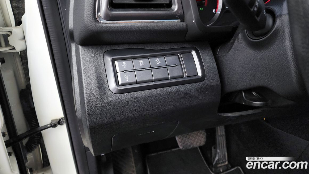 KG Mobility (Ssangyong) Very New Tivoli Дизель 1.6 2WD (06.2020)