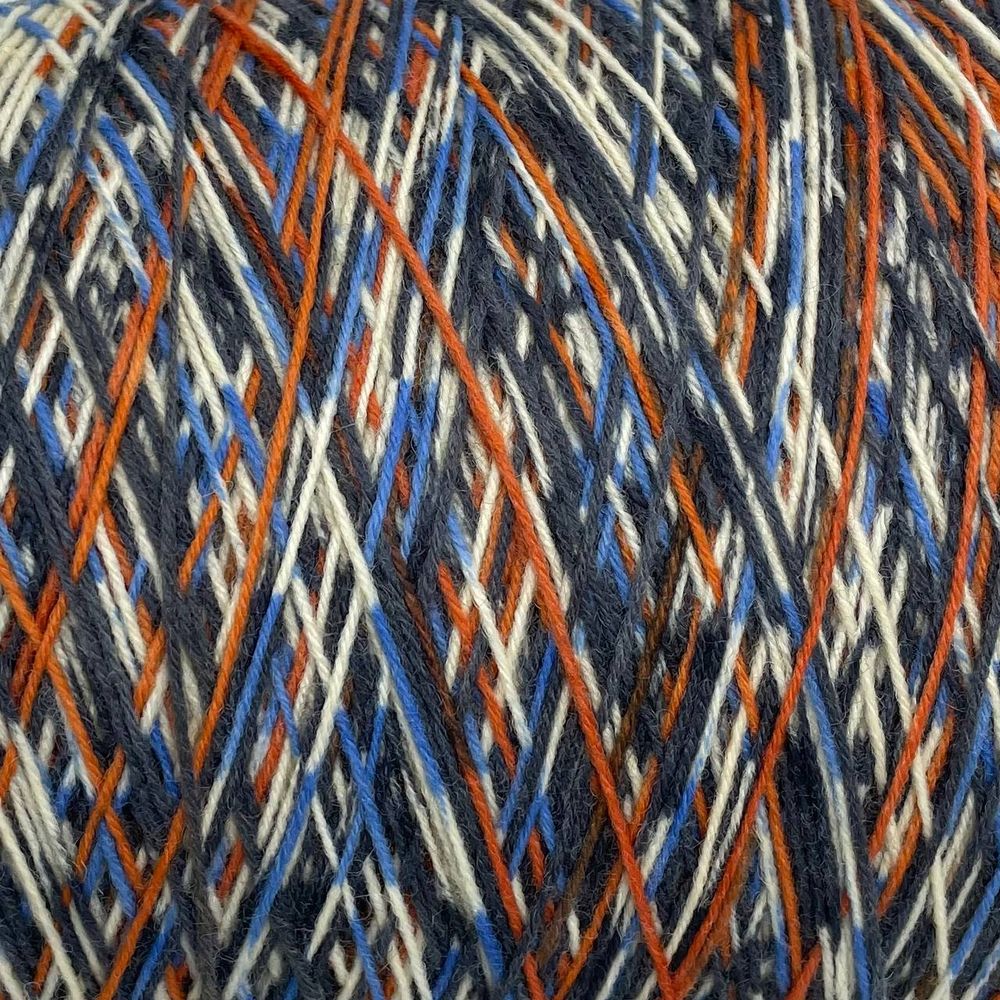 Носочная пряжа D&G YARN 75% меринос супервош 25% полиамид