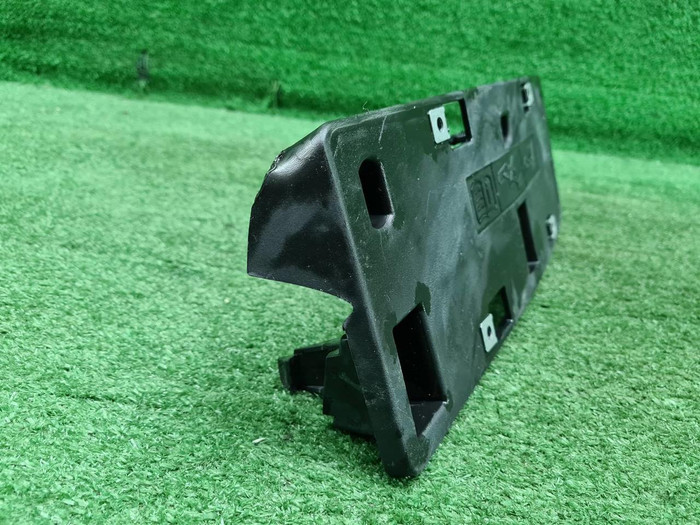 Площадка номера Mercedes A W177 (2018-2022) AMG