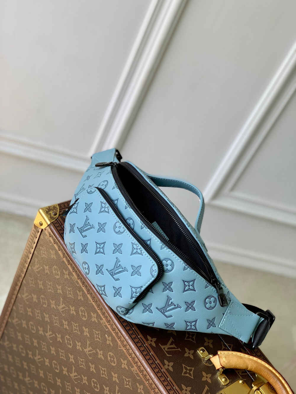 Louis Vuitton Rush Bumbag