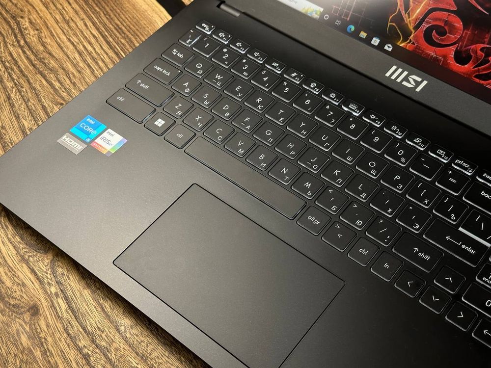 15.6" Ноутбук MSI Modern 15 B12M-210RU (1920x1080, Intel Core i5-1235U, RAM 8ГБ, SSD 256ГБ, Intel Iris Xe Graphics, Win 10 Pro)