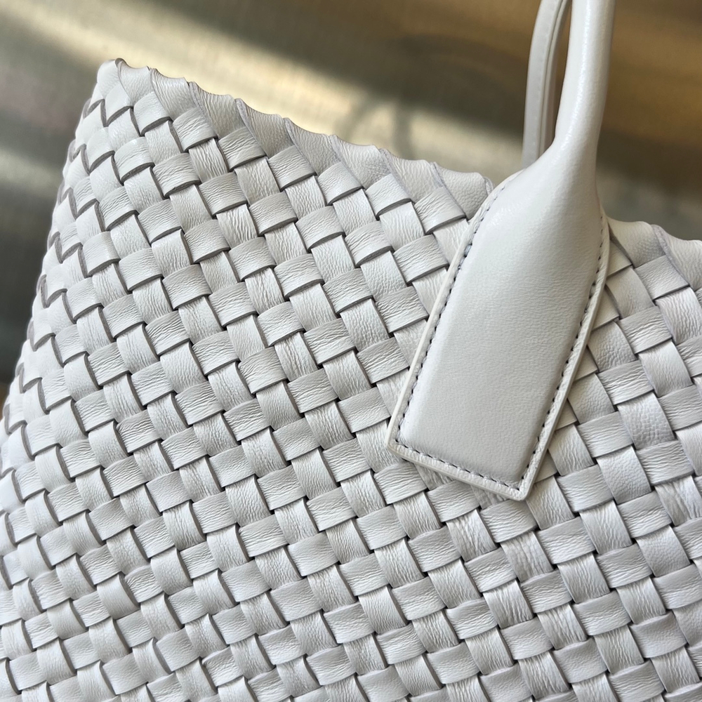 Bottega Veneta Large Cabat