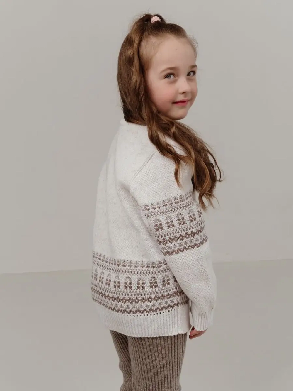 Кофта вязаная на молнии